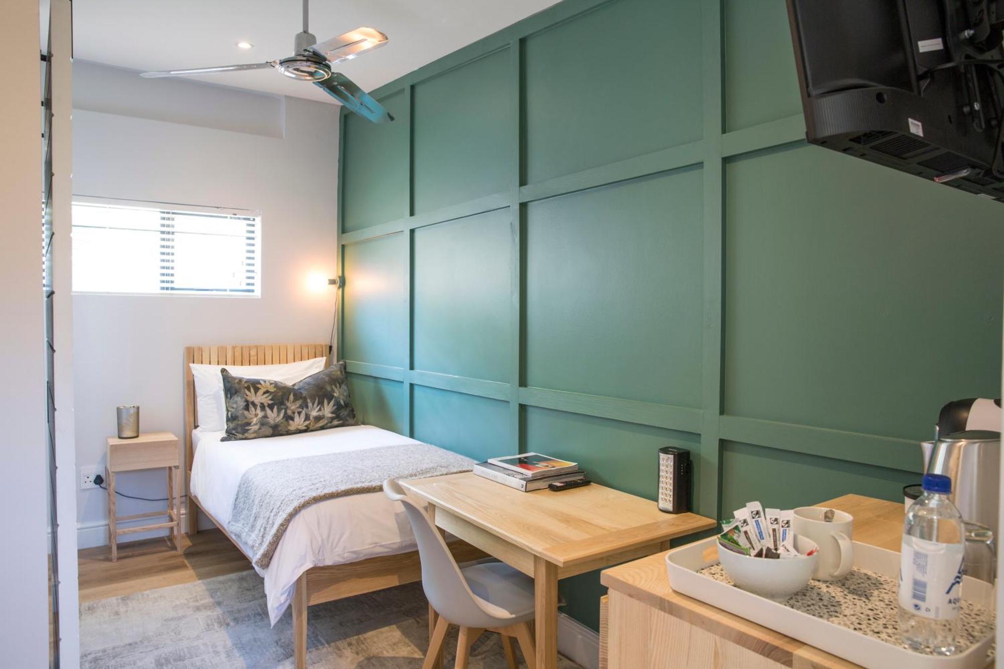 Antrim Boutique Hotel By Totalstay كيب تاون الغرفة الصورة