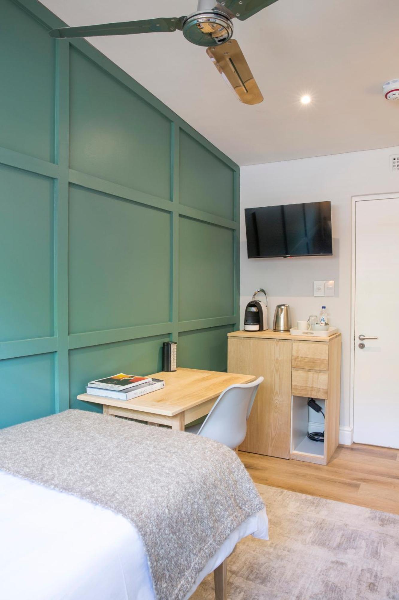 Antrim Boutique Hotel By Totalstay كيب تاون الغرفة الصورة